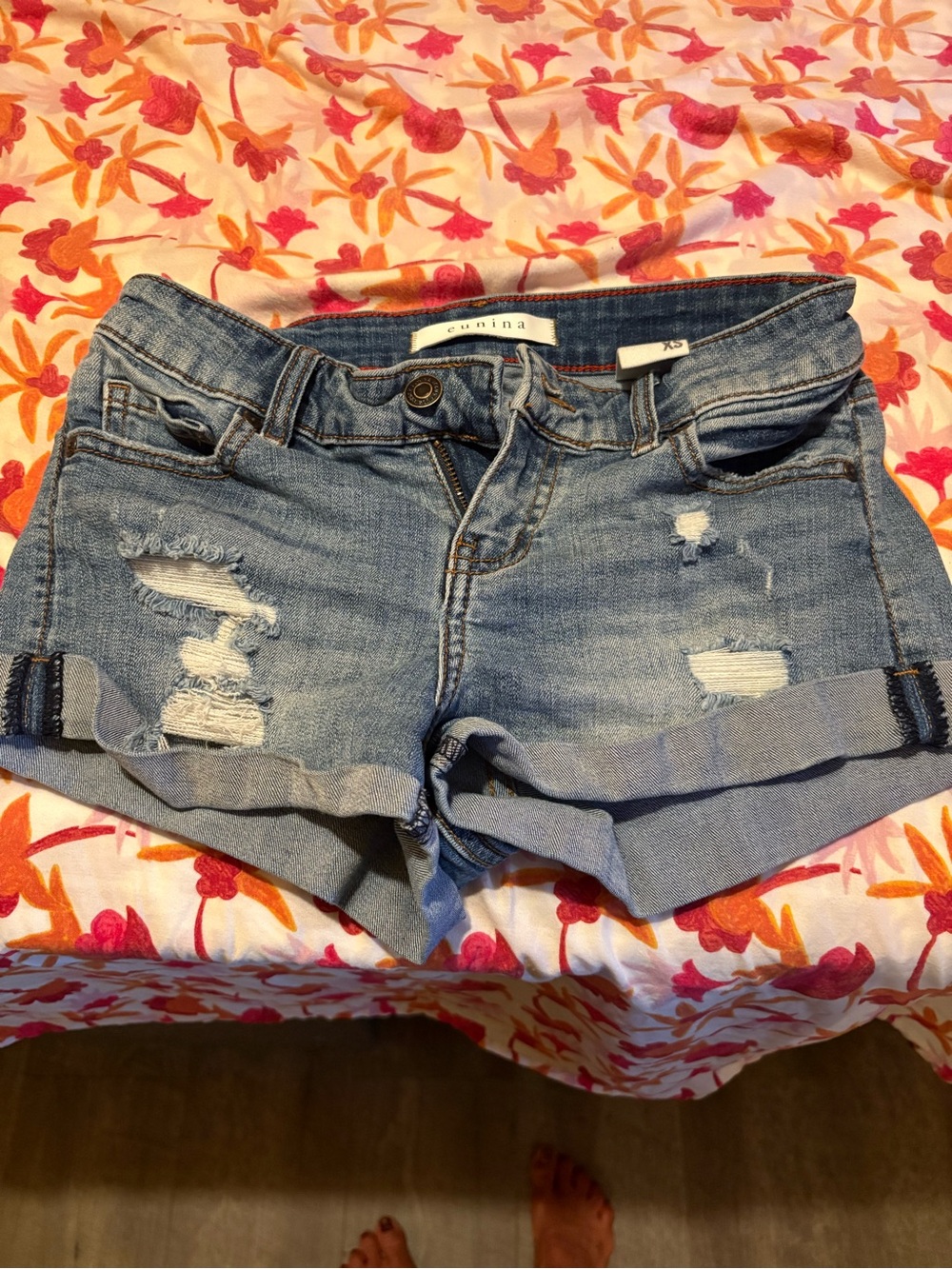 Eunia Denim Rolled Hem Distressed Women's Shorts - Blue